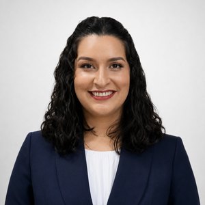 Foto de la Ing. Ana Coronil